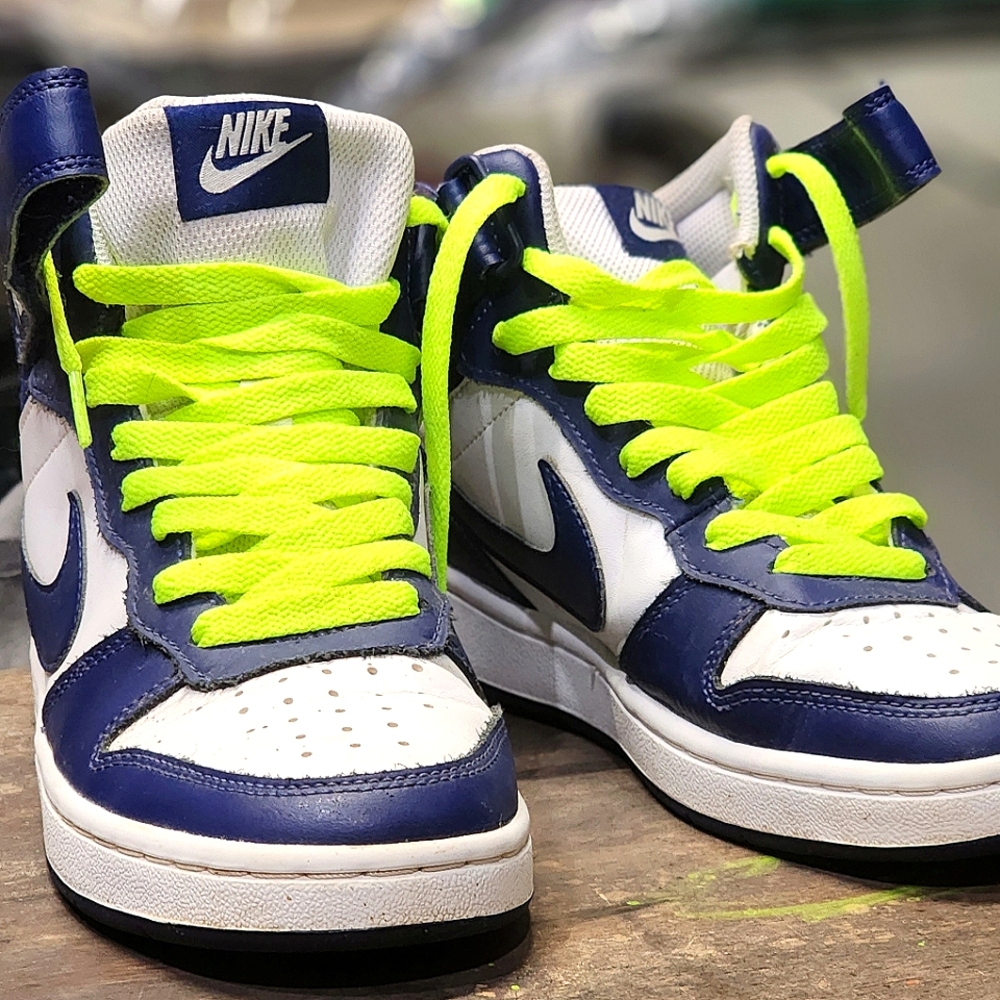 Nike Court Borough
